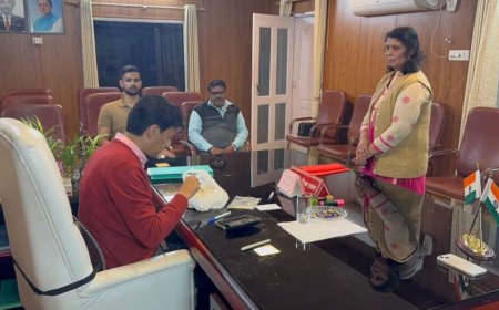 हल्द्वानी में खराब आटे की शिकायत, आयुक्त ने दिए जांच के आदेश