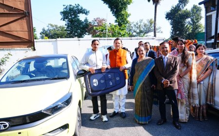 मुख्यमंत्री पुष्कर सिंह धामी द्वारा ''बिल लाओ-इनाम पाओ'' योजना के तहत 1888 विजेताओं को पुरस्कार वितरण