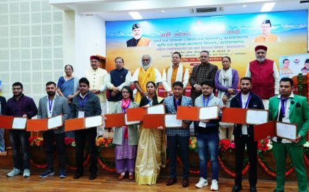 मुख्यमंत्री ने 178 चयनित अभ्यर्थियों को दिए नियुक्ति पत्र, बनेंगे उत्तराखंड के भविष्य के निर्माता