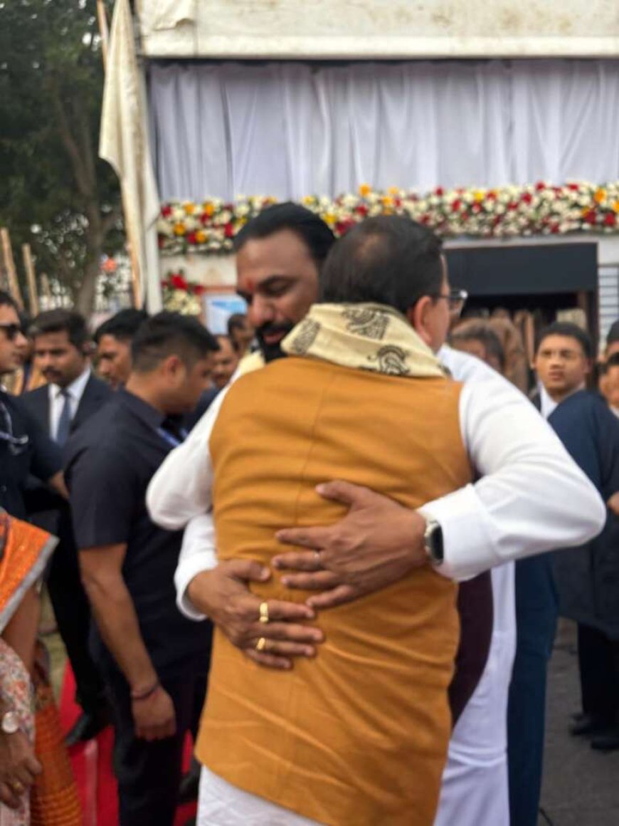 सीएम धामी की झलक: पटना में बिहार की नई सरकार का शपथ ग्रहण समारोह
