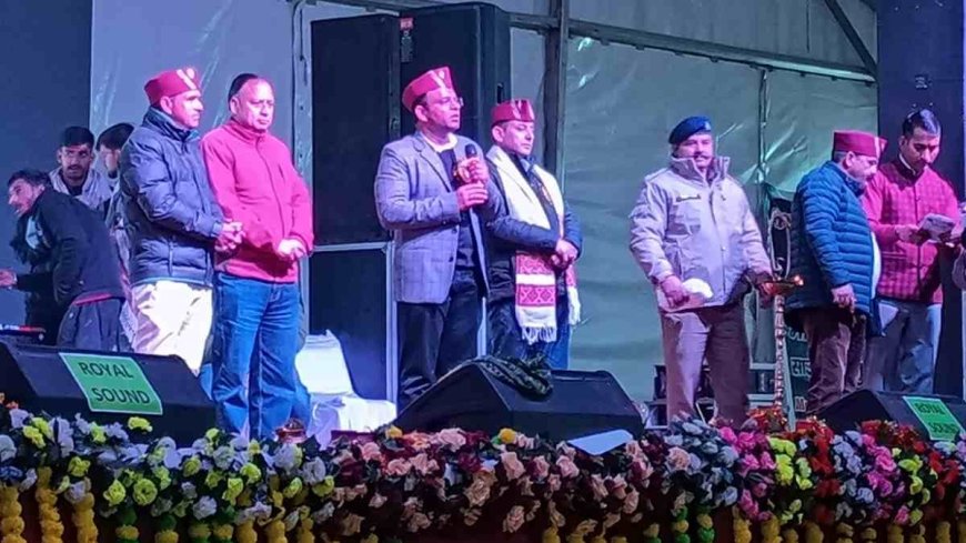 टिहरी गढ़वाल में त्रिवेणी कौथिग पर्यटन महोत्सव: बच्चों की प्रतिभा को मिला मान, एसएसपी का योगदान