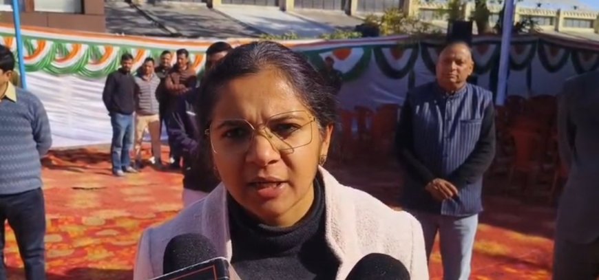 जनता की समस्याओं के समाधान के लिए नया निर्देश: टिहरी जिलाधिकारी ने अधिकारियों और शिक्षकों के लिए 8 किलोमीटर का निवास नियम लागू किया