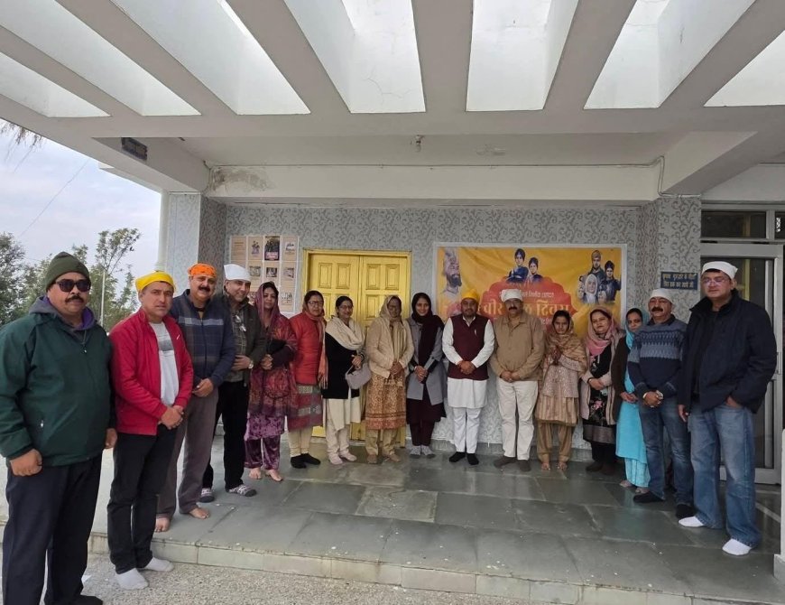 वीर बाल दिवस के अवसर पर नई टिहरी गुरुद्वारे में साहिबजादों को श्रद्धांजलि