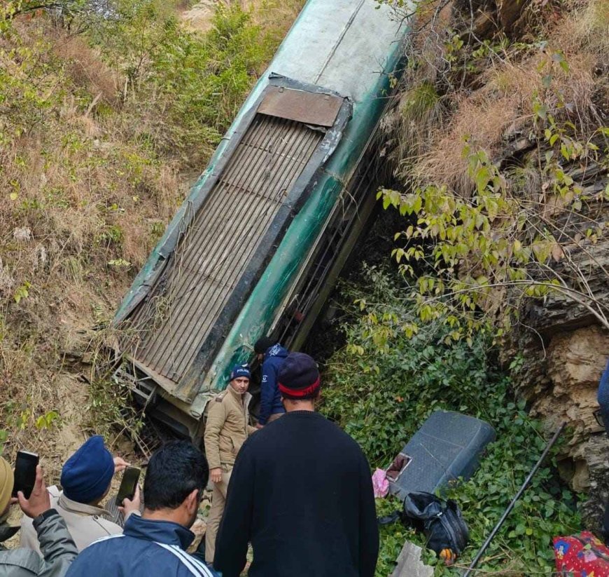 भिकियासैंण बस दुर्घटना: 7 की मौत, 12 घायल - जानें पूरी खबर