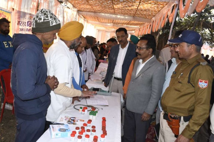 कोटाबाग: DM रयाल ने सुलझाई जनसमस्याएं, 277 समस्याओं का किया समाधान