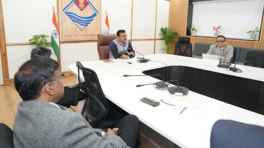 मुख्य सचिव ने धीमी प्रगति वाले प्रोजेक्ट्स को लेकर उठाई चिंता, बढ़ाने के दिए सख्त निर्देश