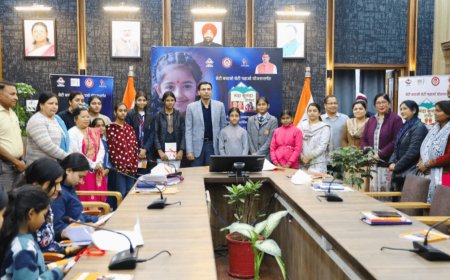 डीएम के हस्तक्षेप से निजी स्कूलों की मनमानी पर लगी लगाम