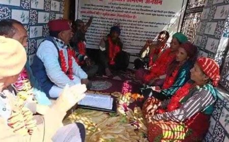 गेंवाली ग्राम वासियों का आमरण अनशन तीसरे दिन भी जारी, प्रशासन की चुप्पी बनी सवाल