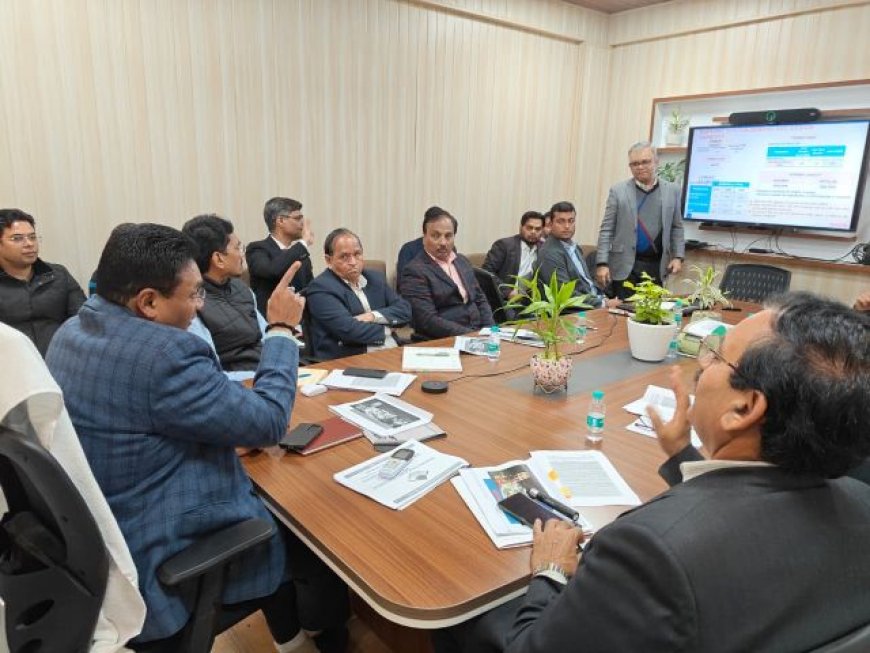मुख्यमंत्री धामी के निर्देश पर रोपवे एवं पीआरटी परियोजनाओं की फिजिबिलिटी पर महत्वपूर्ण बैठक