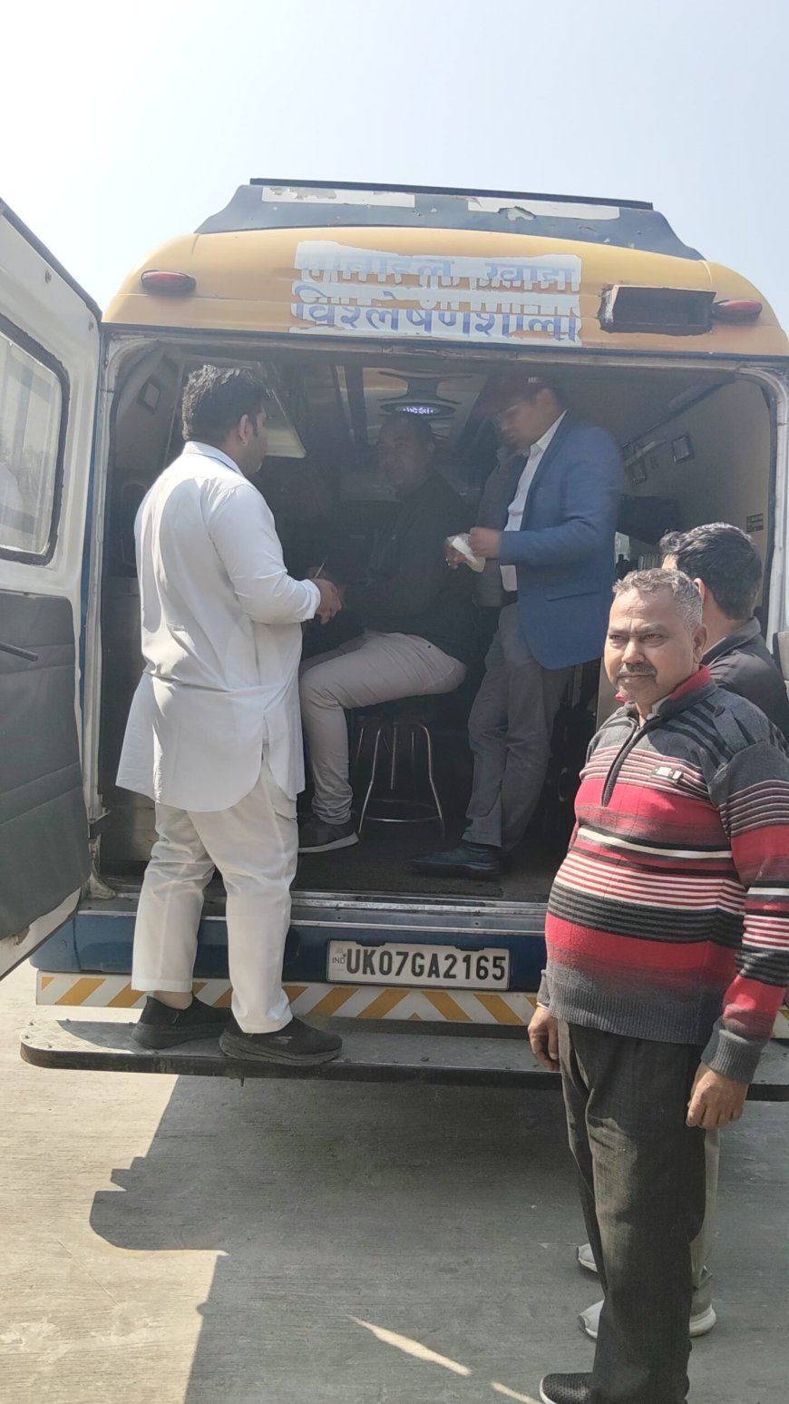 देहरादून: त्योहारों से पहले मिलावटखोरों पर हुई नकेल, ऋषिकेश में हुई सघन छापेमारी