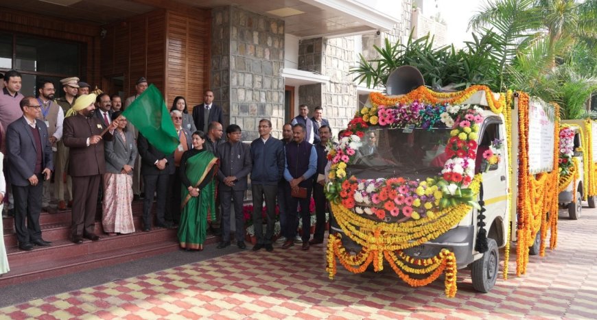 वसंतोत्सव-2026: फूलों से सुसज्जित प्रचार वाहनों के शुभारंभ से हुआ महोत्सव का उद्घाटन