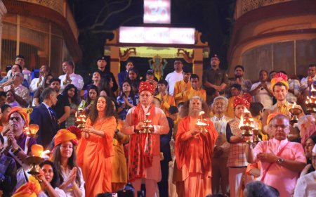 मुख्यमंत्री पुष्कर सिंह धामी ने अंतर्राष्ट्रीय योग महोत्सव में भाग लिया, योग को बताया आत्म संतुलन का विश्व शांति का विज्ञान