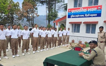 एसएसपी आयुष अग्रवाल का पुलिस लाइन चंबा का निरीक्षण, अनुशासन और समर्पण पर दिया महत्वपूर्ण संदेश