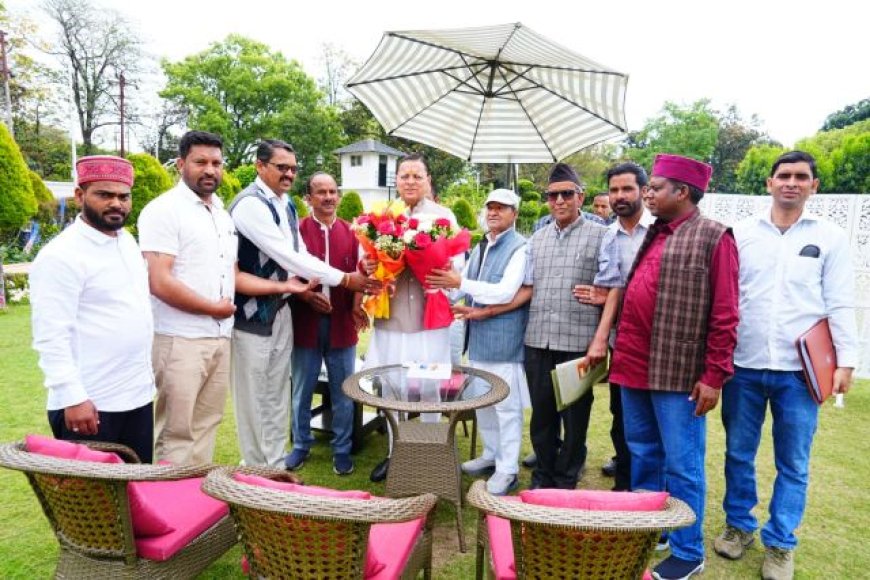 मुख्यमंत्री पुष्कर सिंह धामी से विधायक मोहन महारा के नेतृत्व में प्रतिनिधिमंडल की भेंट