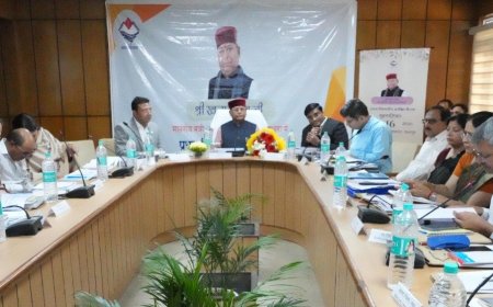 समाज कल्याण मंत्री खजान दास ने विभागीय समीक्षा बैठक में पेंशन और आय सीमा में सुधार के निर्देश दिए
