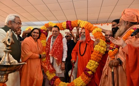 स्वामी परमानन्द गिरि महाराज की संन्यास जयंती पर भव्य संत समागम: हरिद्वार में Spirituality का उत्सव