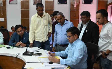 टिहरी झील रिंग रोड निर्माण के लिए भू-अर्जन पर एडीएम शैलेन्द्र ने सुनीं ग्रामीणों की आपत्तियां