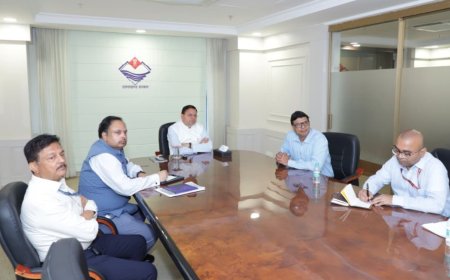 नेपाल सीमा पर व्यापार और रोजगार के विकास पर ध्यान केंद्रित