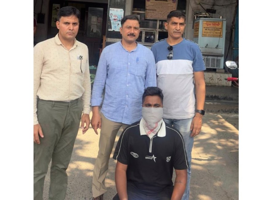 पेंशन अपडेट के बहाने ठगी: रिटायर्ड बैंक कर्मी से 10 लाख रुपये की धोखाधड़ी