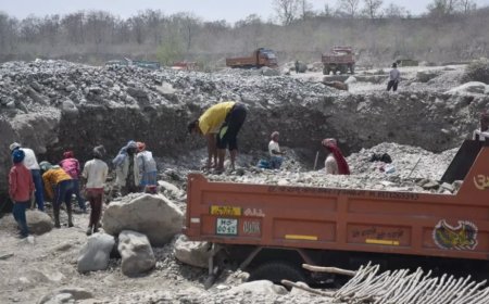 उत्तराखंड: गौला नदी में खनन लक्ष्य में बढ़ोतरी, आगे बढ़ेगा निकासी अभियान