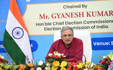 उत्तराखंड में SIR की समीक्षा बैठक: मुख्य निर्वाचन आयुक्त ने दी चुनावी तैयारियों पर जोर