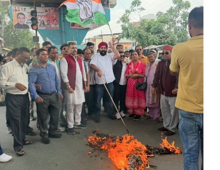 चंपावत गैंगरेप प्रकरण: महिलाओं की सुरक्षा के लिए विपक्ष और संगठनों का प्रदर्शन