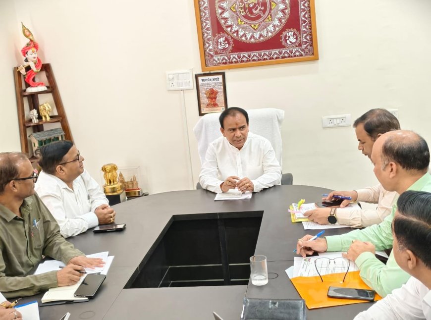 डॉ. धन सिंह रावत ने एनआईटी श्रीनगर के निर्माण में गुणवत्ता और तेजी लाने के साथ स्थानीय लोगों को रोजगार देने की बात की