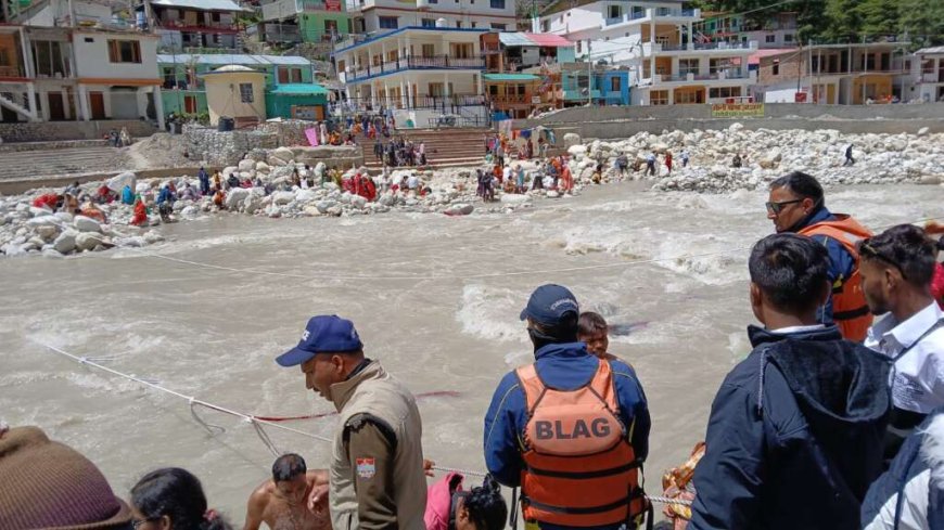 उत्तराखंड में बढ़ते तापमान से भागीरथी का जलस्तर ऊंचा, प्रशासन ने बढ़ाई सतर्कता