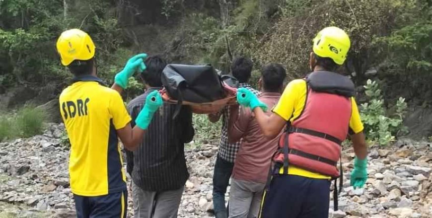 कौड़ियाला में गंगा में डूबे युवक का शव मिल गया, तीन दिन की खोज के बाद एसडीआरएफ ने बरामद किया