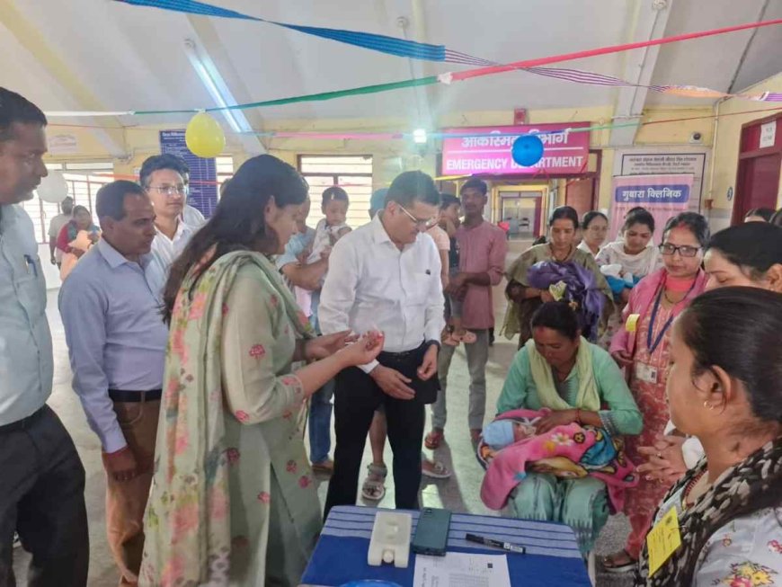 राष्ट्रीय पल्स पोलियो अभियान का सफल शुभारंभ, सीडीओ ने बच्चों को दी पोलियो की खुराक