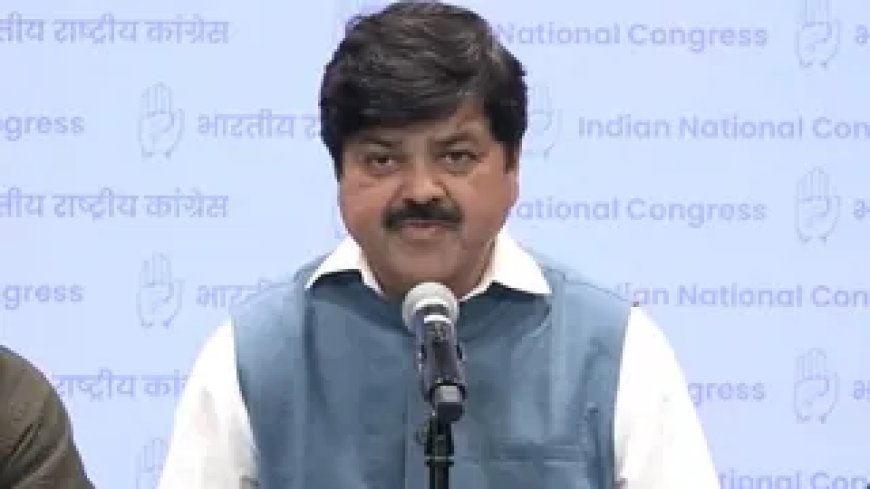 पिथौरागढ़ कांग्रेस में हाईकमान का बड़ा एक्शन, पूर्व जिलाध्यक्ष सहित तीन नेताओं को 6 साल के लिए निष्कासित