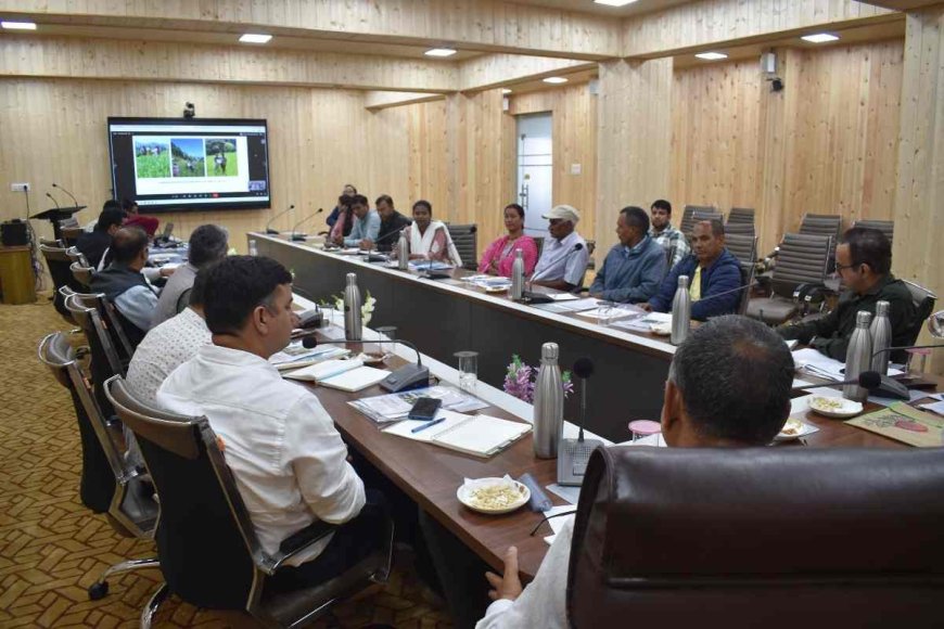 किसानों की समस्याओं के अनुसार प्रशिक्षण और प्रदर्शन कार्यक्रम का निर्धारण आवश्यक: कुलपति
