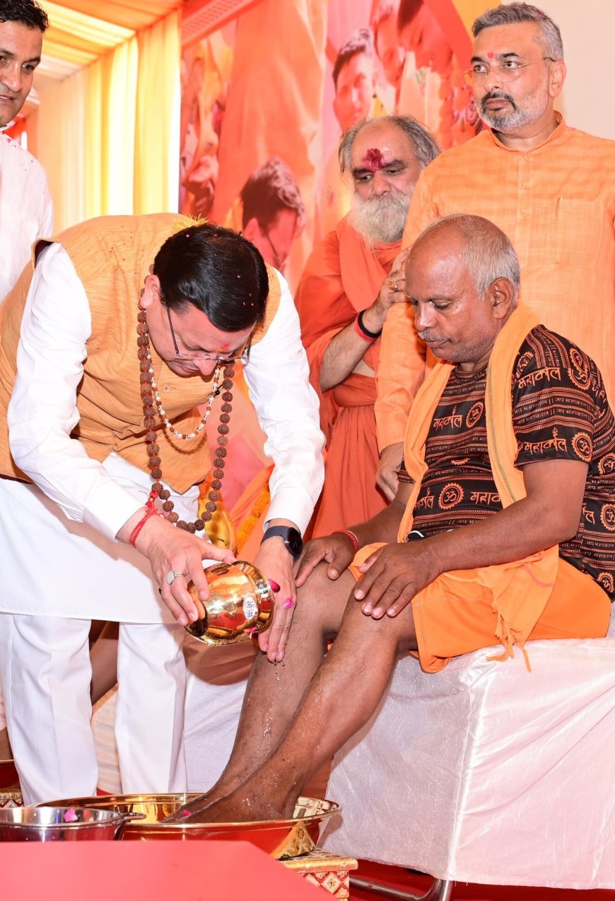 हरिद्वार कांवड़ यात्रा: मुख्यमंत्री ने किया शिवभक्तों का स्वागत, स्वास्थ्य सेवा शिविर का शुभारंभ